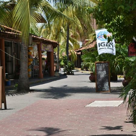 Isabel Suites Zihuatanejo Luaran gambar