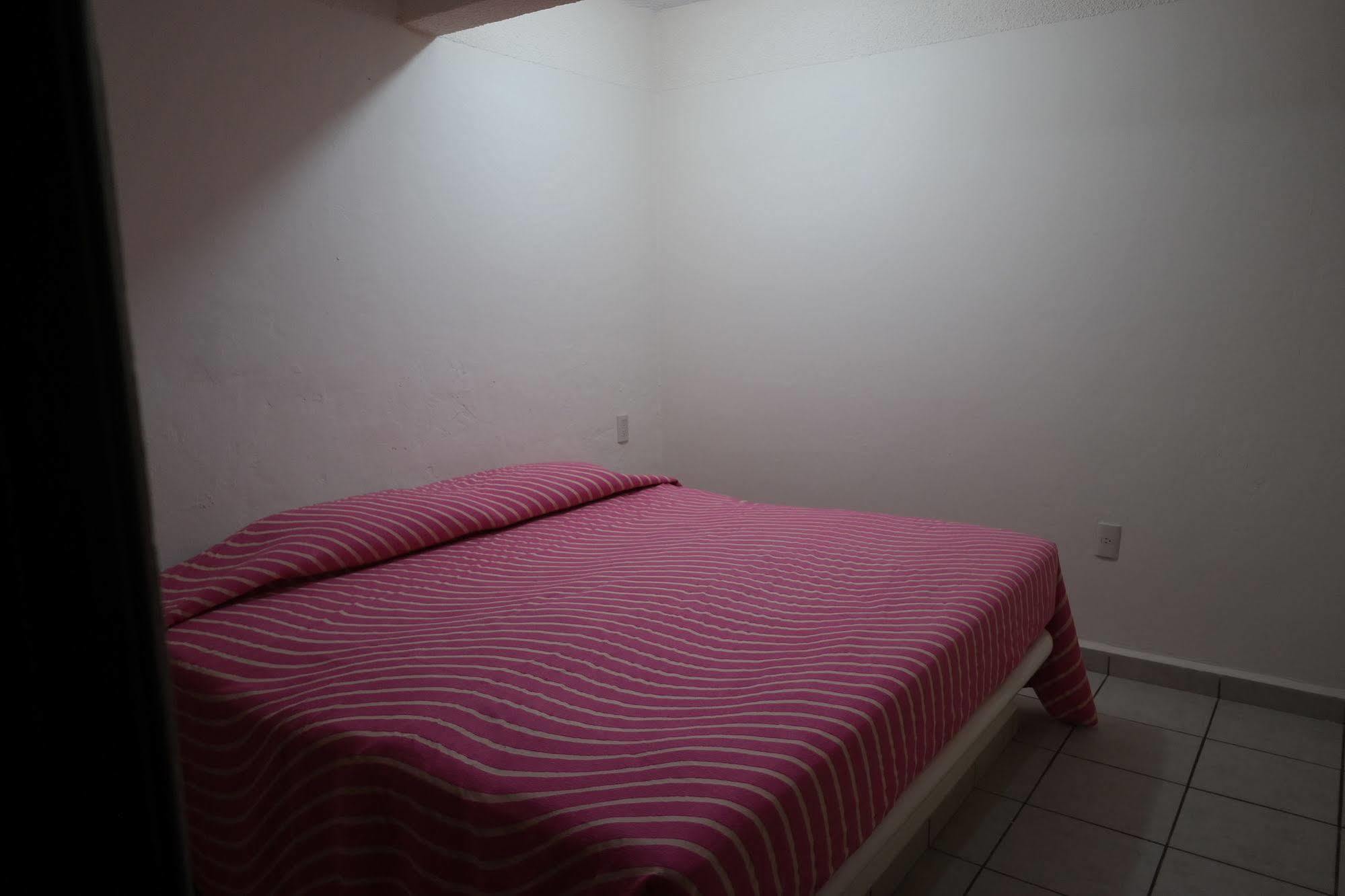 Isabel Suites Zihuatanejo Luaran gambar