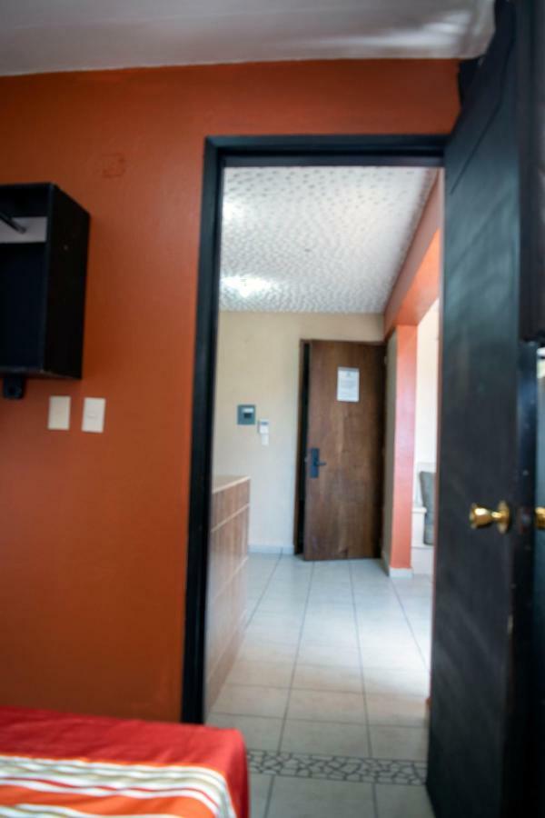 Isabel Suites Zihuatanejo Luaran gambar