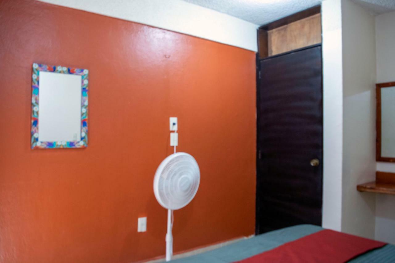 Isabel Suites Zihuatanejo Luaran gambar