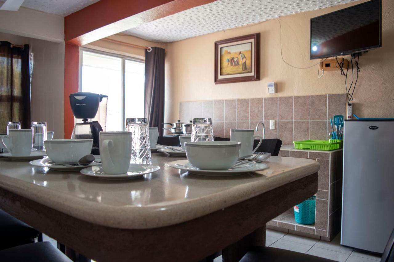 Isabel Suites Zihuatanejo Luaran gambar